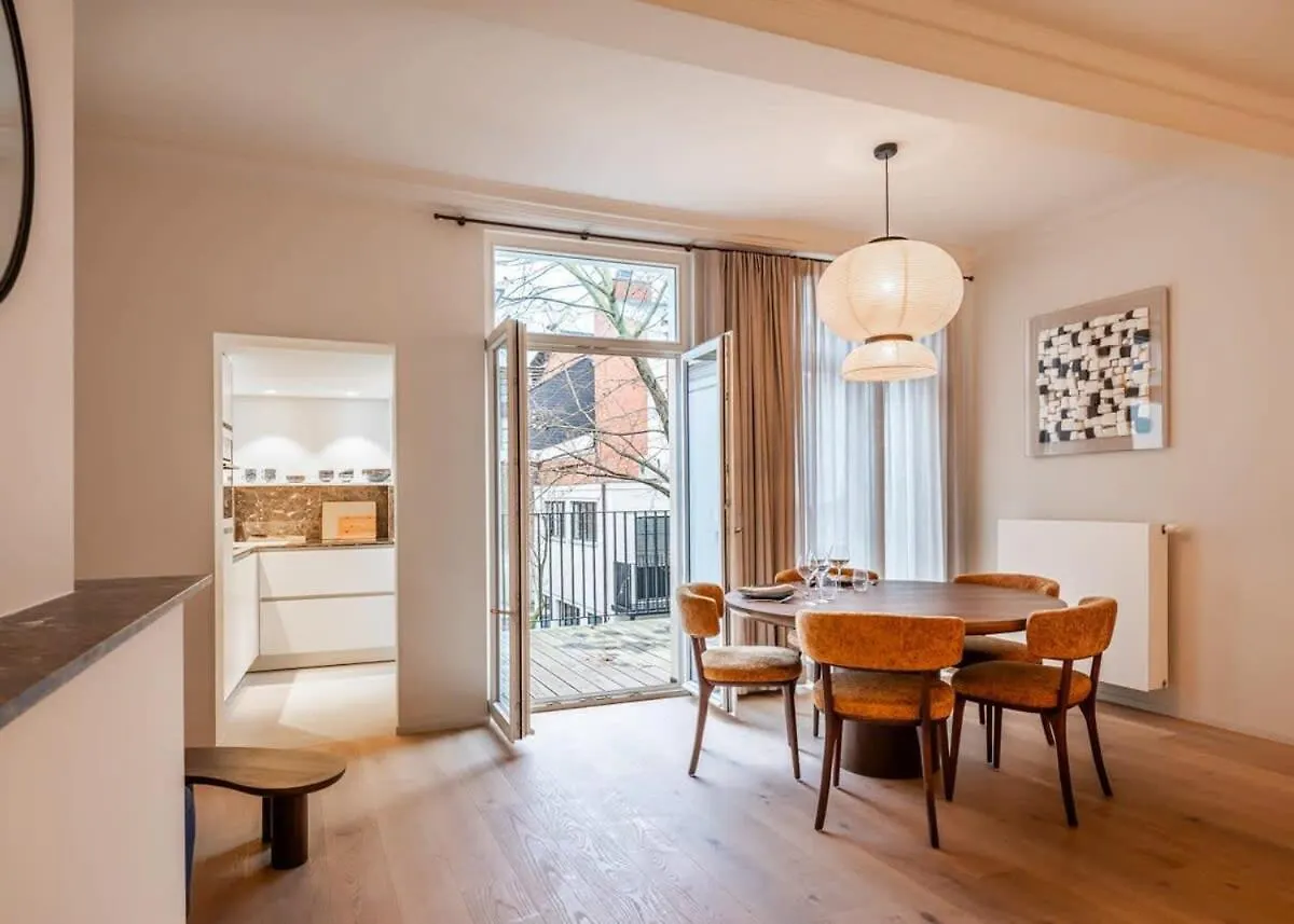 Huswell - Bright Apartment With Terrace In Heart Of Gent